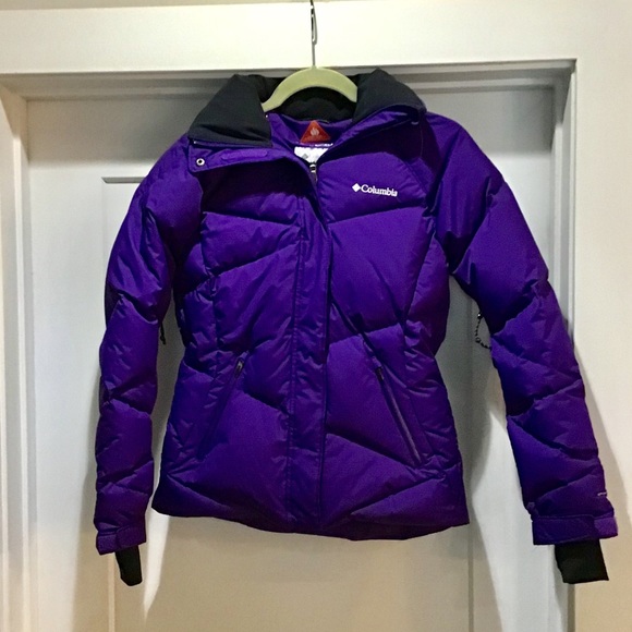 Columbia Ski Jacket with Fur Trim - Picture 3 of 8